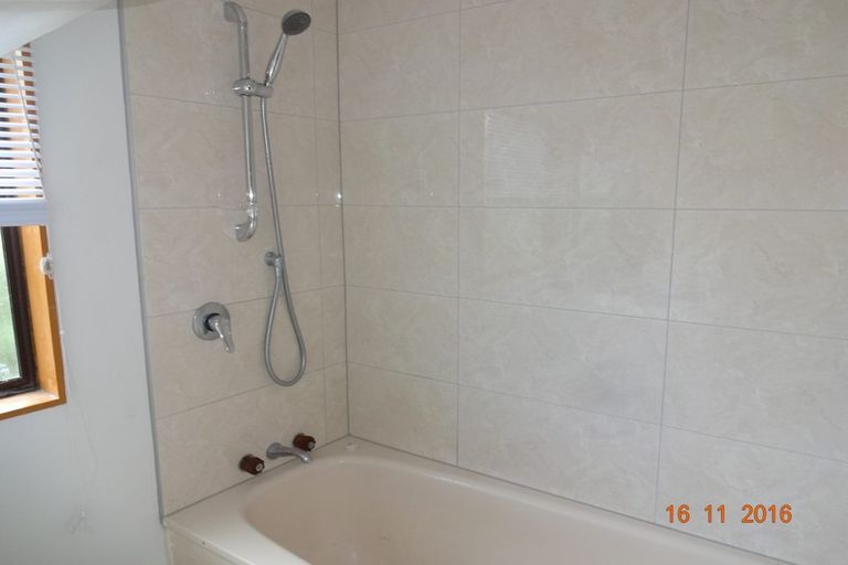 Photo of property in 2/9 Richard Avenue, Bucklands Beach, Auckland, 2014