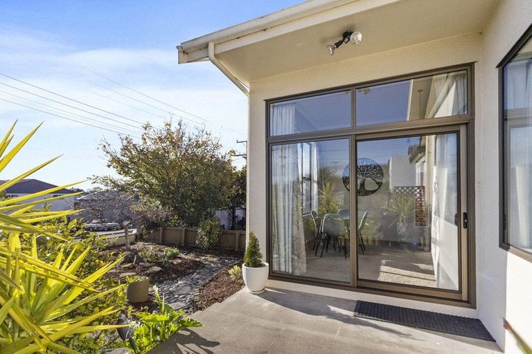 Photo of property in 12 Hatton Street, West End, Timaru, 7910