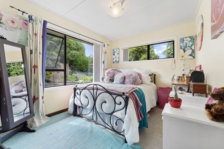 Photo of property in 20 Whakapaki Street, Urenui, 4375