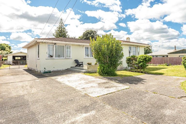 Photo of property in 48a Cornfoot Street, Castlecliff, Whanganui, 4501