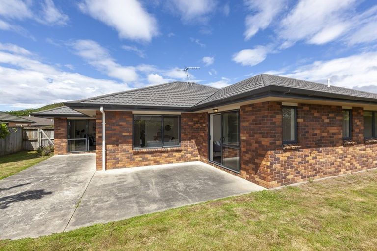 Photo of property in 4b Georgia Grove, Paraparaumu, 5032