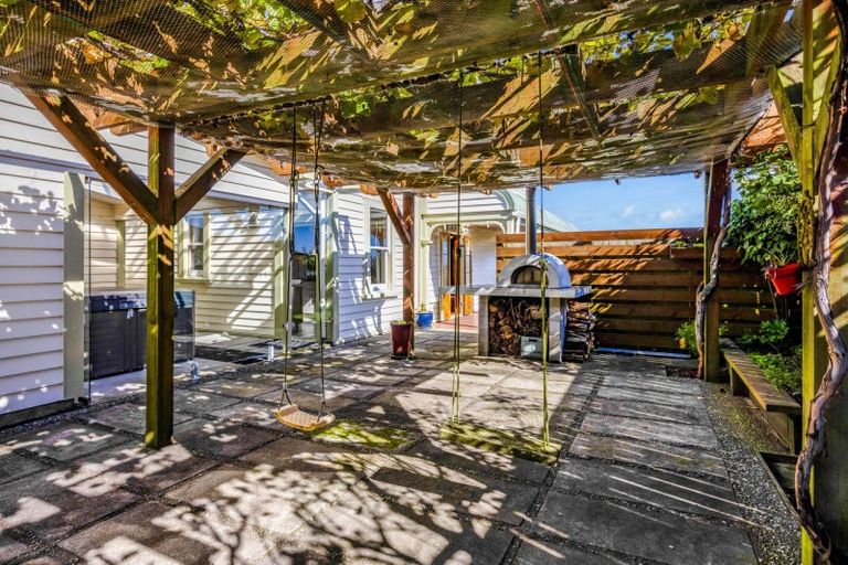 Photo of property in 30a Pohutukawa Place, Bell Block, New Plymouth, 4312