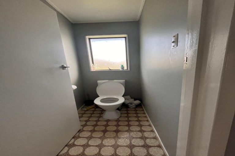 Photo of property in 11a Kaimanawa Street, Kelvin Grove, Palmerston North, 4414