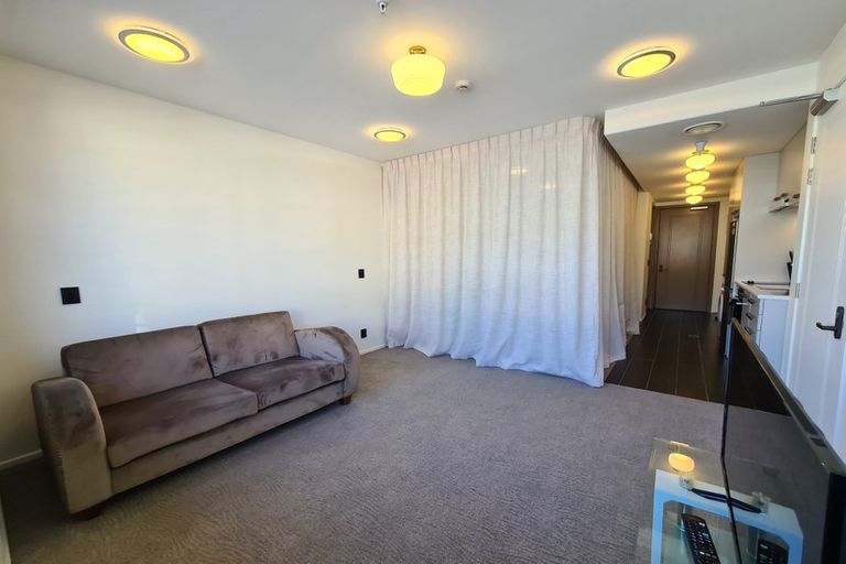 Photo of property in 106/3 Roxburgh Street, Mount Victoria, Wellington, 6011