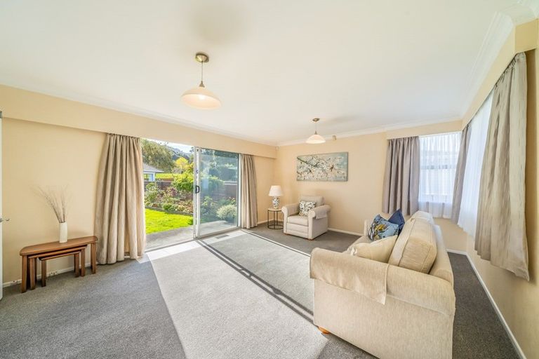 Photo of property in 59 Holdsworth Avenue, Trentham, Upper Hutt, 5018