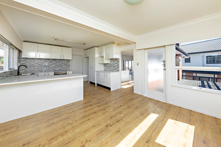 Photo of property in 5a Porchester Road, Papakura, 2110