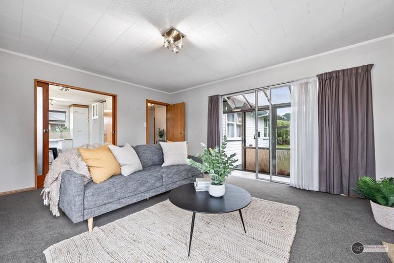 Photo of property in 13 Riversdale Road, Clouston Park, Upper Hutt, 5018