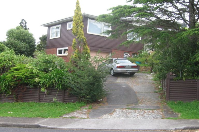 Photo of property in 40 Potter Avenue, Northcote, Auckland, 0627