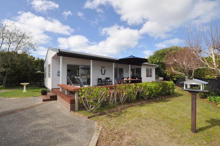 Photo of property in 8 Pleasant Place, Pauanui, Hikuai, 3579
