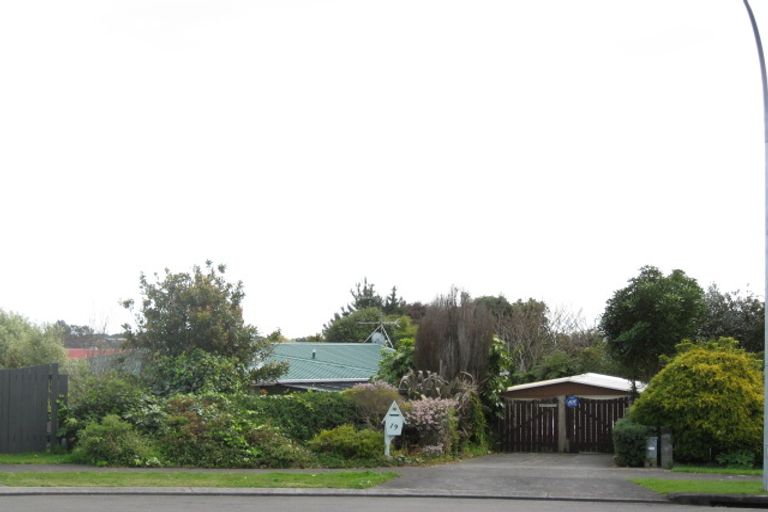 Photo of property in 19 Villa Place, Bell Block, New Plymouth, 4312