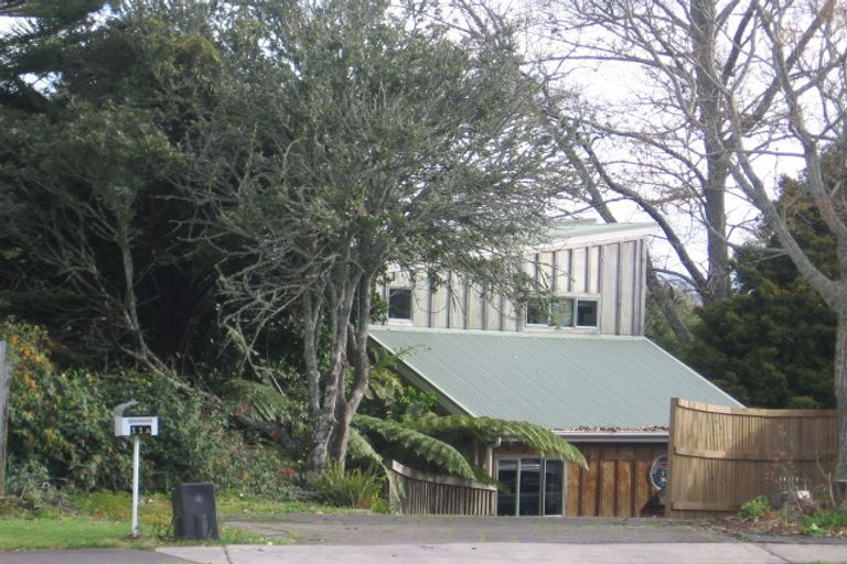 Photo of property in 11a Golden Place, Fairfield, Hamilton, 3214