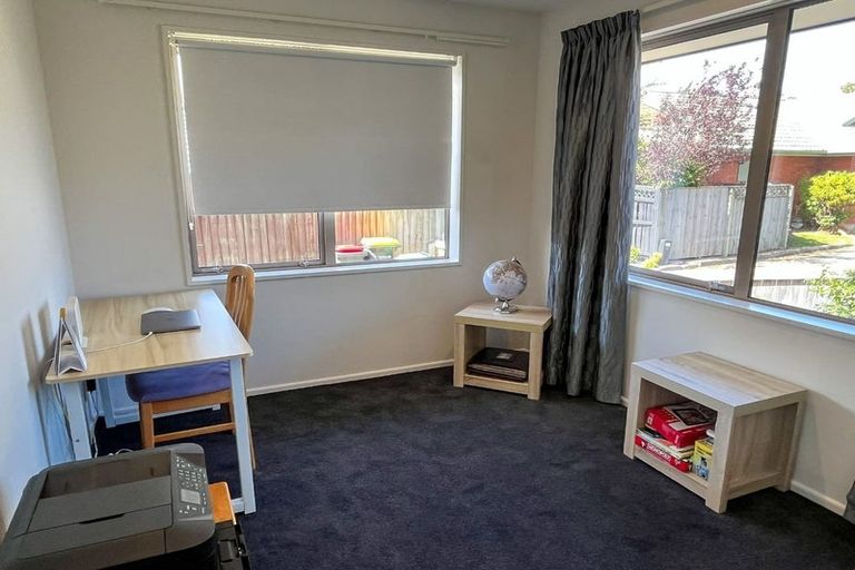 Photo of property in 124 Halswell Junction Road, Halswell, Christchurch, 8025