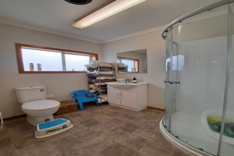 Photo of property in 50 Pendarves Street, New Plymouth, 4310