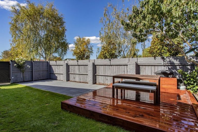 Photo of property in 1/33 Oldwood Street, Bishopdale, Christchurch, 8053