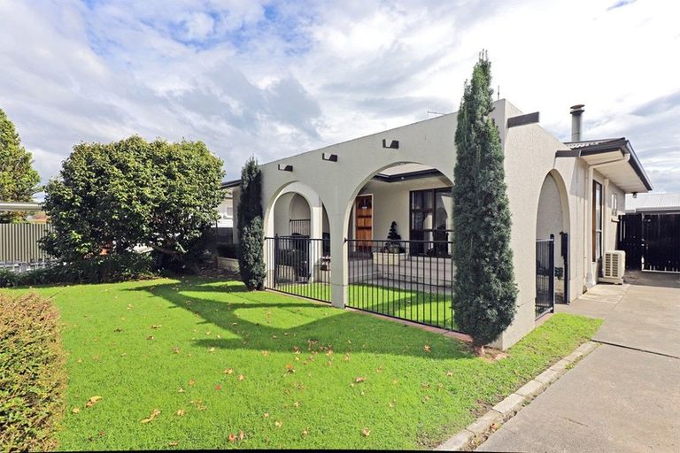 Photo of property in 53 Flanders Avenue, Onekawa, Napier, 4110