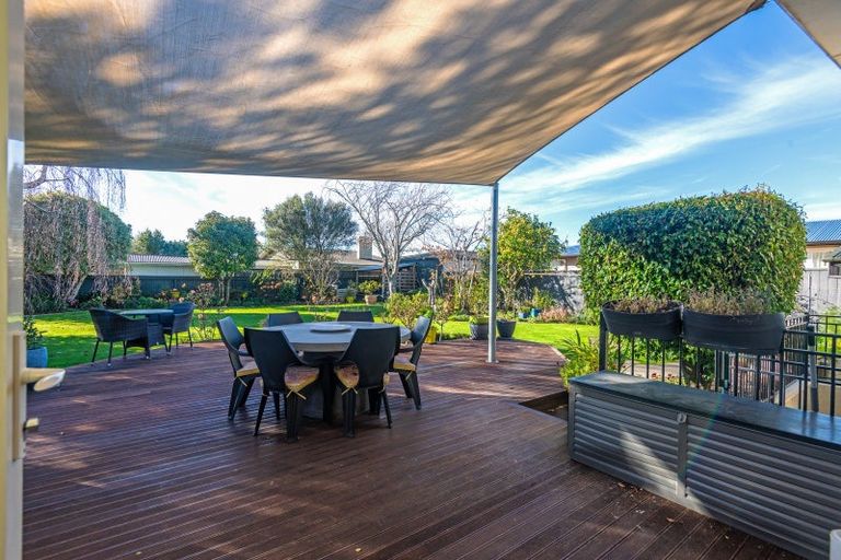 Photo of property in 34 Epsom Road, Hokowhitu, Palmerston North, 4410