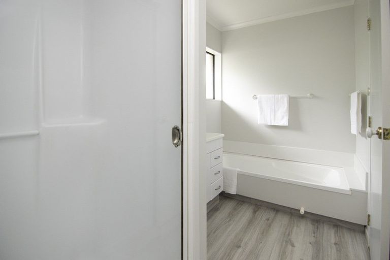 Photo of property in 15a Moyne Avenue, Milson, Palmerston North, 4414