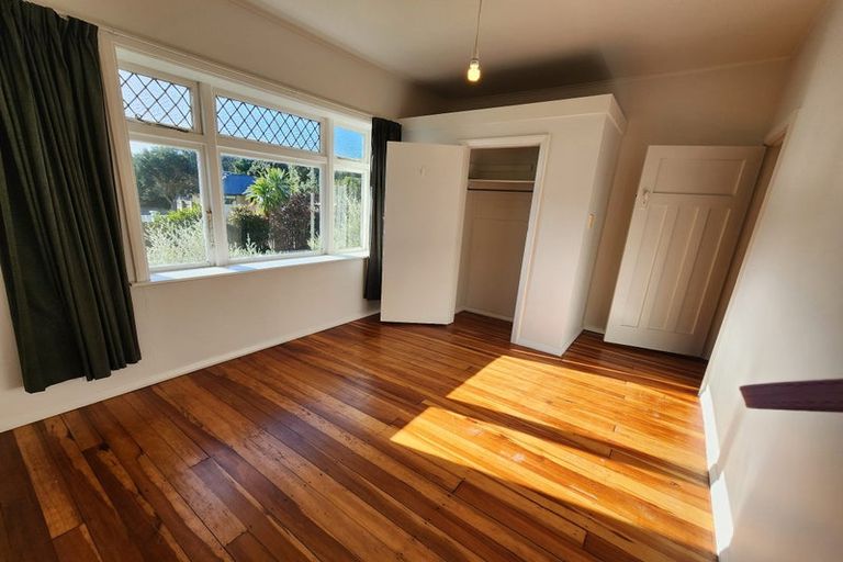 Photo of property in 44 Heretaunga Street, Petone, Lower Hutt, 5012