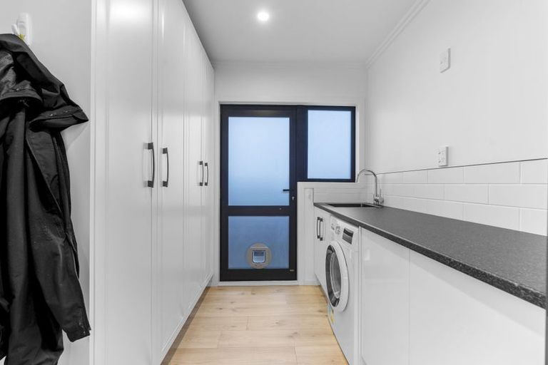 Photo of property in 23 Dreaver Drive, Waitara, 4320