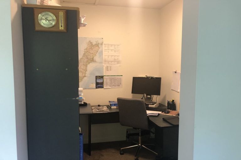 Photo of property in 1 Portland Place, Shiel Hill, Dunedin, 9013