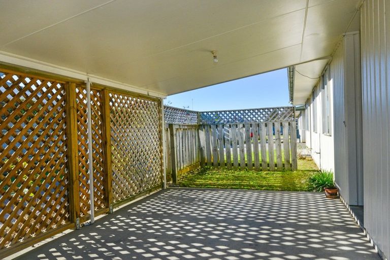 Photo of property in 1/806 Lyell Street, Akina, Hastings, 4122