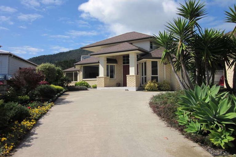 Photo of property in 17 Jubilee Drive, Pauanui, Hikuai, 3579
