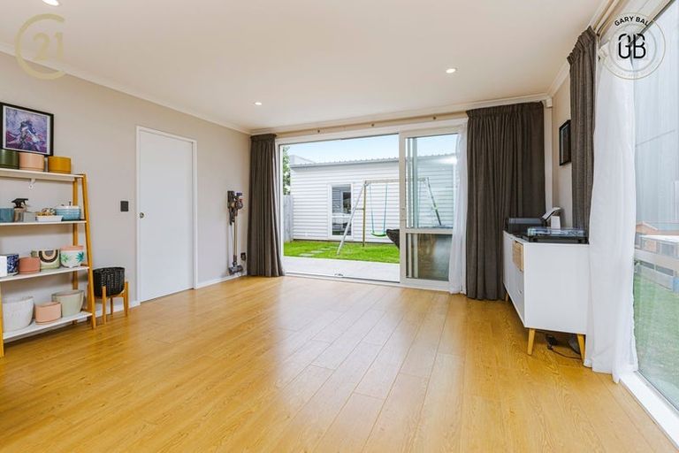 Photo of property in 14 Hopuni Way, Takanini, 2112