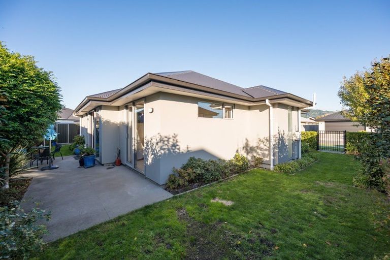 Photo of property in 35 Youngberry Drive, Richmond, 7020