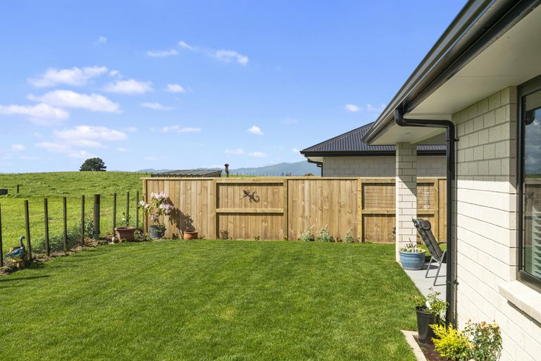 Photo of property in 64 Pinehurst Crescent, Morrinsville, 3300