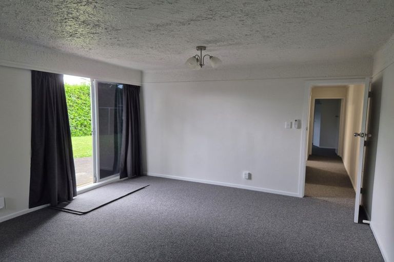 Photo of property in 53 Great South Road, Papakura, 2110