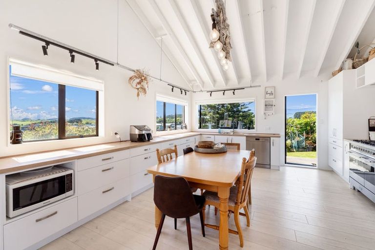 Photo of property in 14 Koromiko Street, Otaki Beach, Otaki, 5512