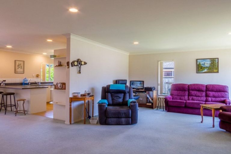 Photo of property in 50 Harbour Road, Ohope, 3121