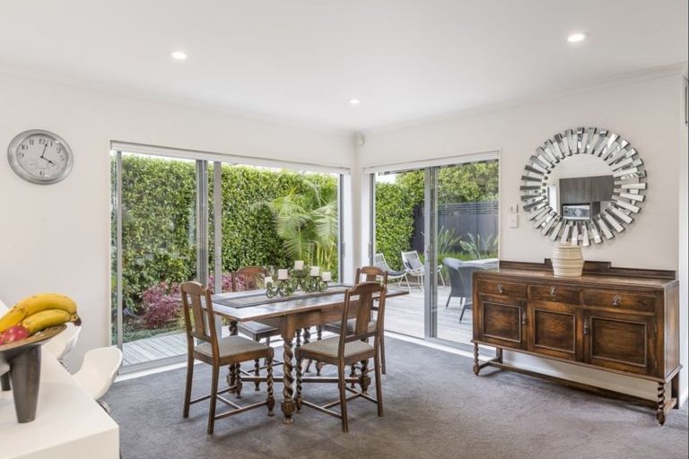 Photo of property in 30b Riverside Road, Orewa, 0931