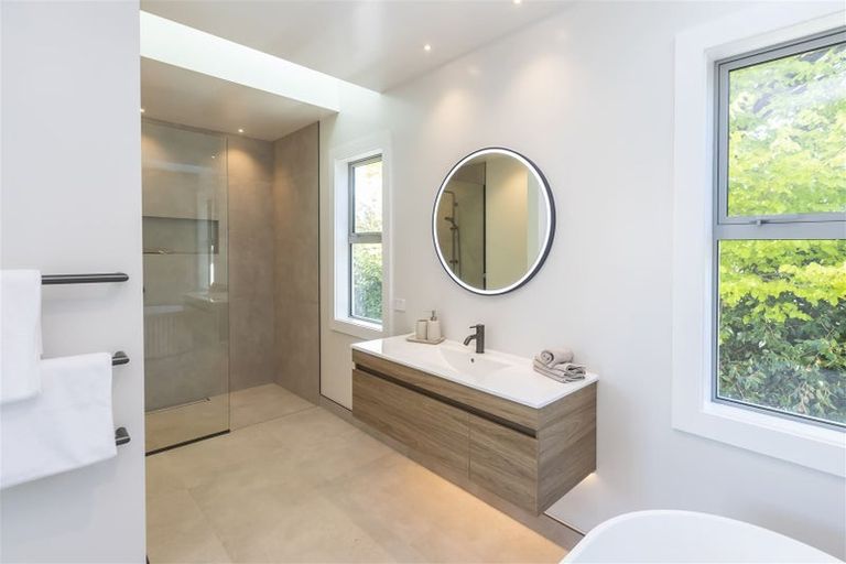 Photo of property in 40 Rayburn Avenue, Papanui, Christchurch, 8053