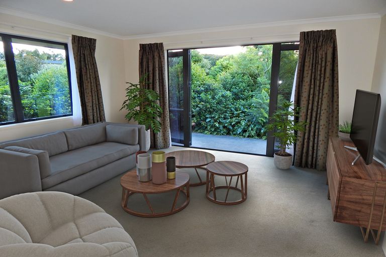 Photo of property in 5 Kotare Heights, Kerikeri, 0230