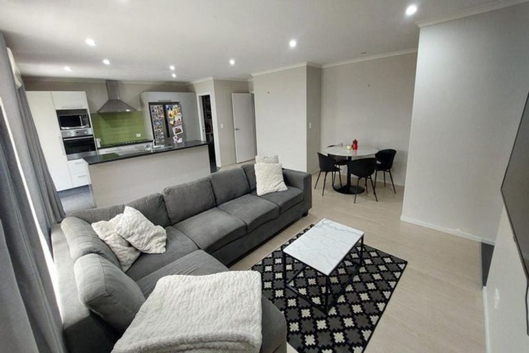 Photo of property in 19 Mcdermott Place, Halswell, Christchurch, 8025