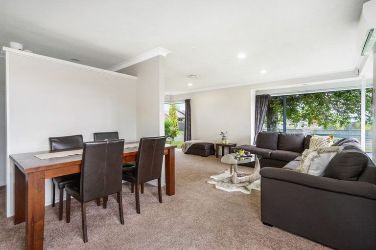 Photo of property in 1 Caesar Roose Drive, Glenview, Hamilton, 3206