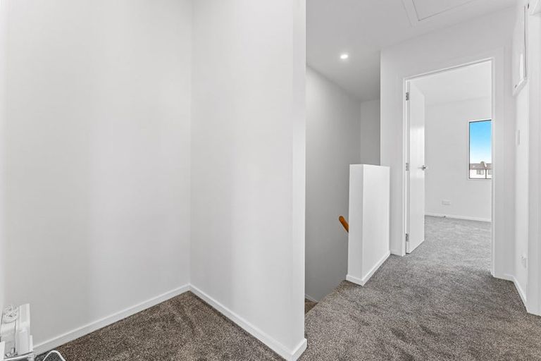 Photo of property in 133e Manuroa Road, Takanini, 2112