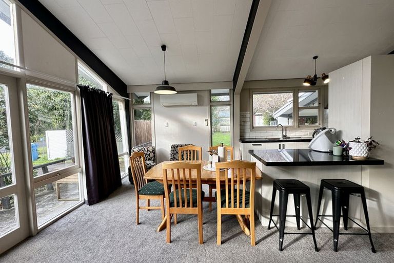 Photo of property in 15 Rakiura Parade, Otatara, Invercargill, 9879