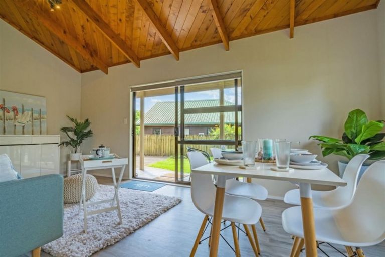 Photo of property in 2a Nicholas Avenue, Whitianga, 3510