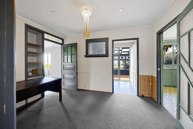 Photo of property in 2 Wilson Road, Opunake, 4616