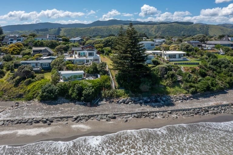 Photo of property in 131 Rosetta Road, Raumati South, Paraparaumu, 5032