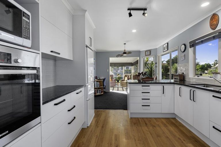 Photo of property in 8 Newport Key, Papamoa Beach, Papamoa, 3118