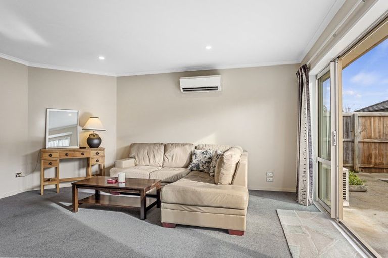 Photo of property in 3 Reeves Road, Rangiora, 7400