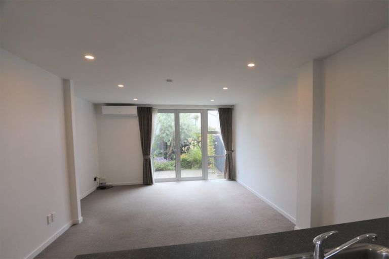 Photo of property in 1/44 Packe Street, Edgeware, Christchurch, 8013