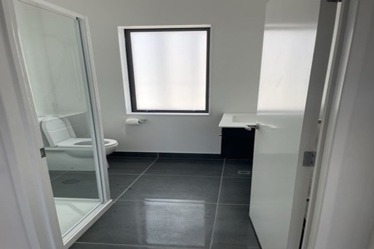 Photo of property in 10c Beauchamp Street, Karori, Wellington, 6012