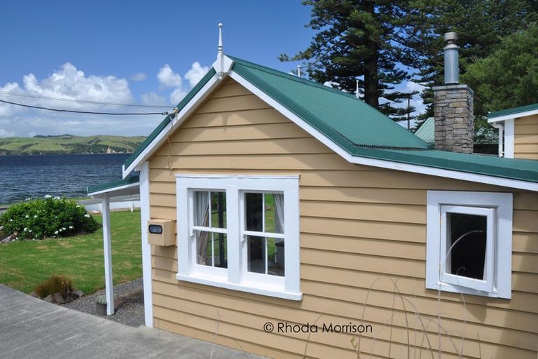 Photo of property in 32 Komiti Road, Tinopai, 0593