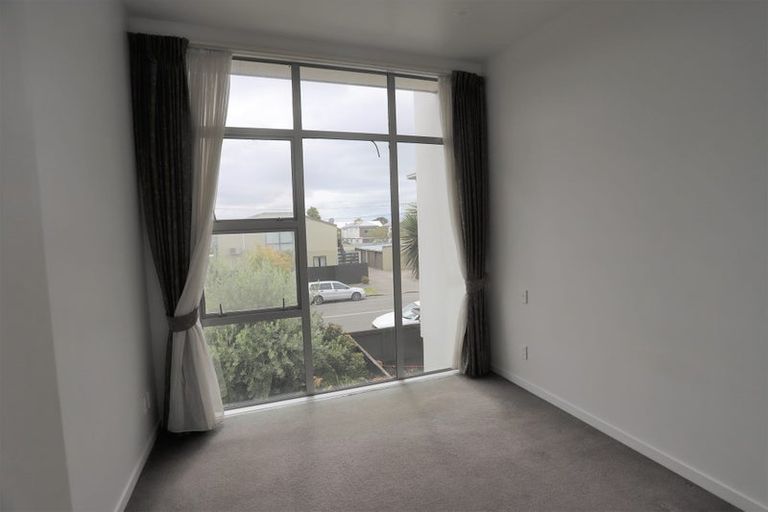 Photo of property in 1/44 Packe Street, Edgeware, Christchurch, 8013