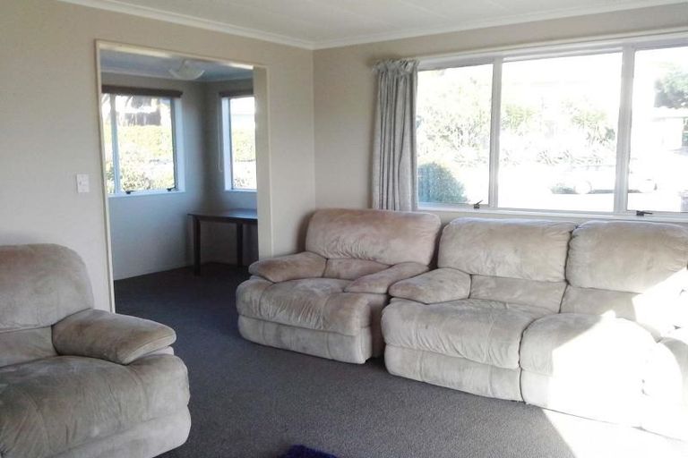 Photo of property in 44 Glamis Avenue, Bell Block, New Plymouth, 4312