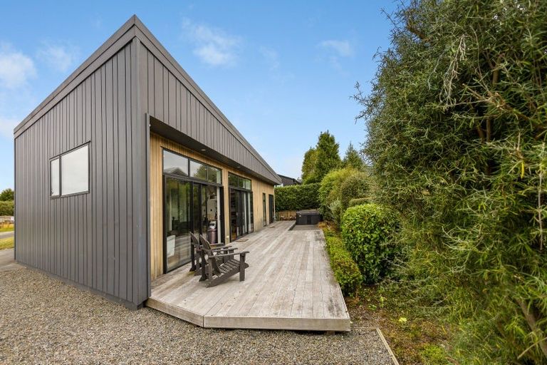 Photo of property in 10 Kowhai Heights, Ohakune, 4625